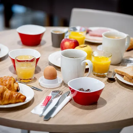 Ace Troyes Hotel